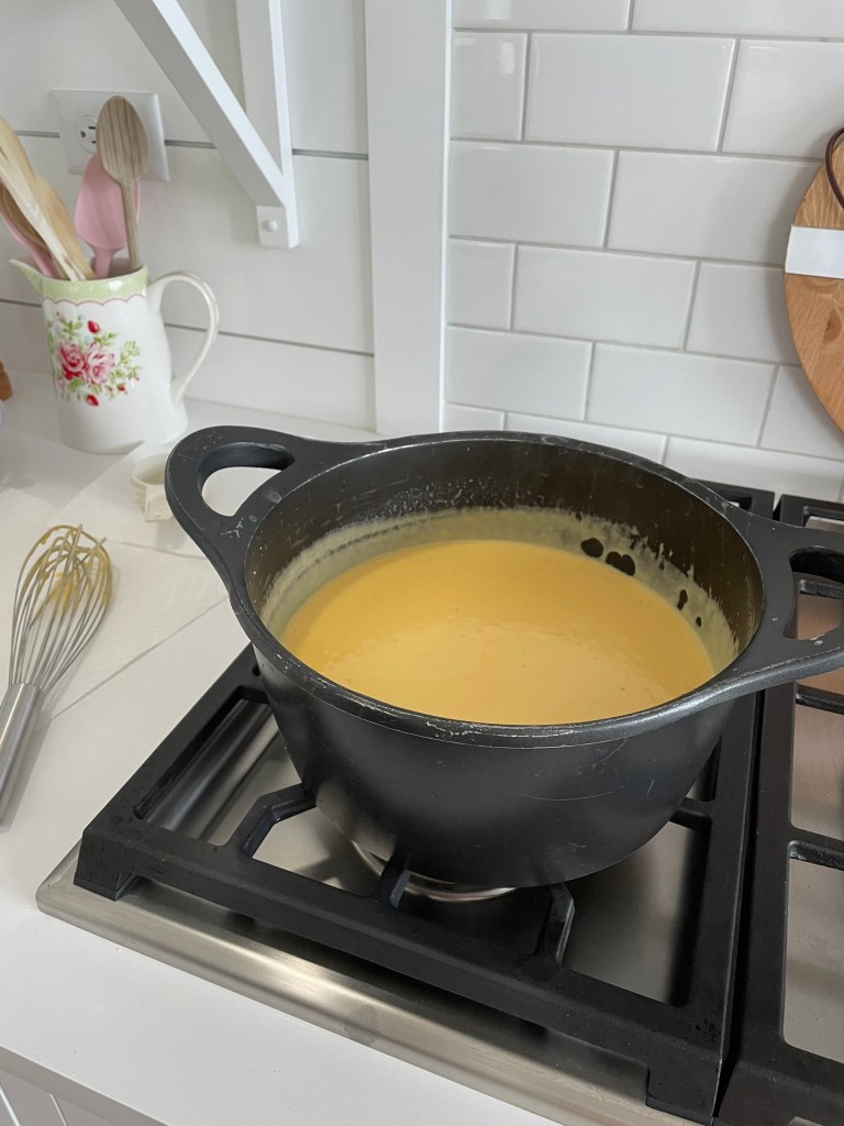 baked mac and cheese cheese sauce