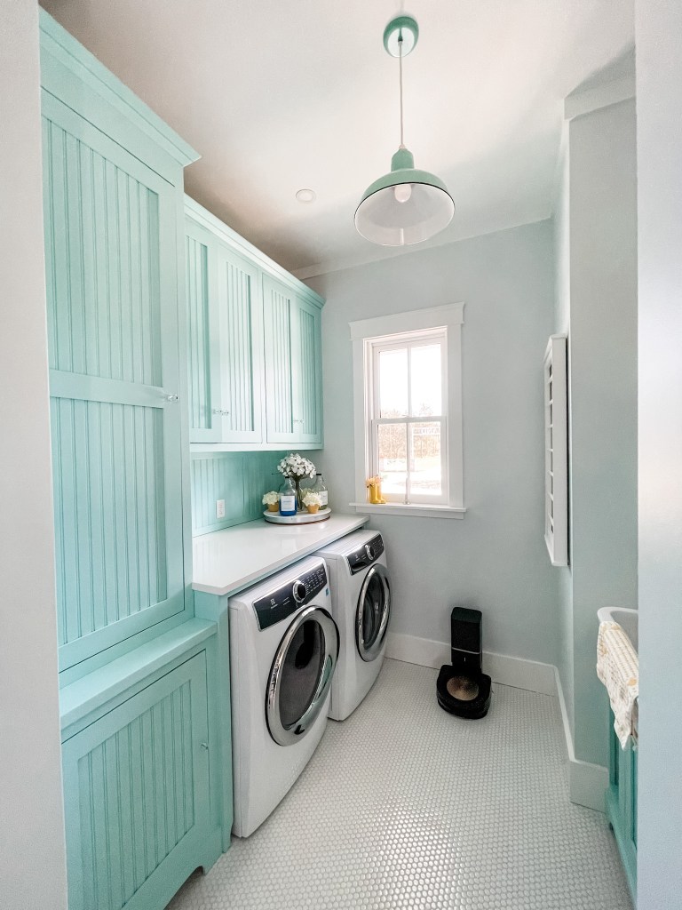 laundry room in a four gables house plan