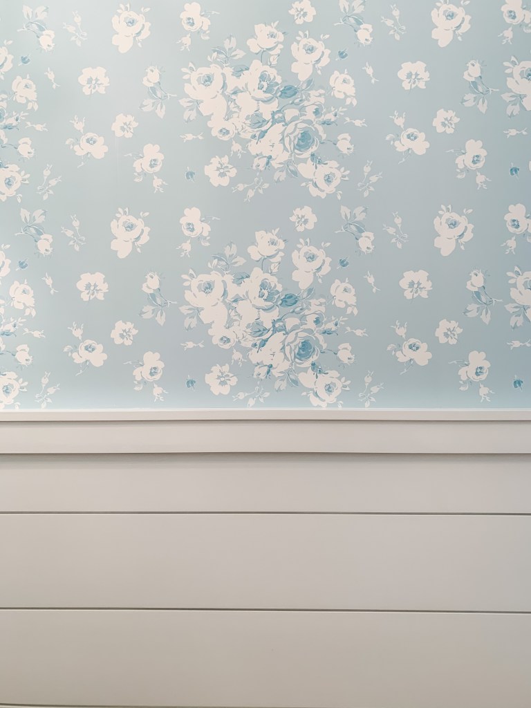 blue flower wallpaper