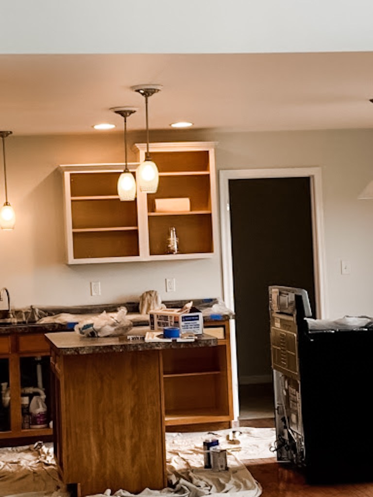 painting kitchen cabinets- in progress 3