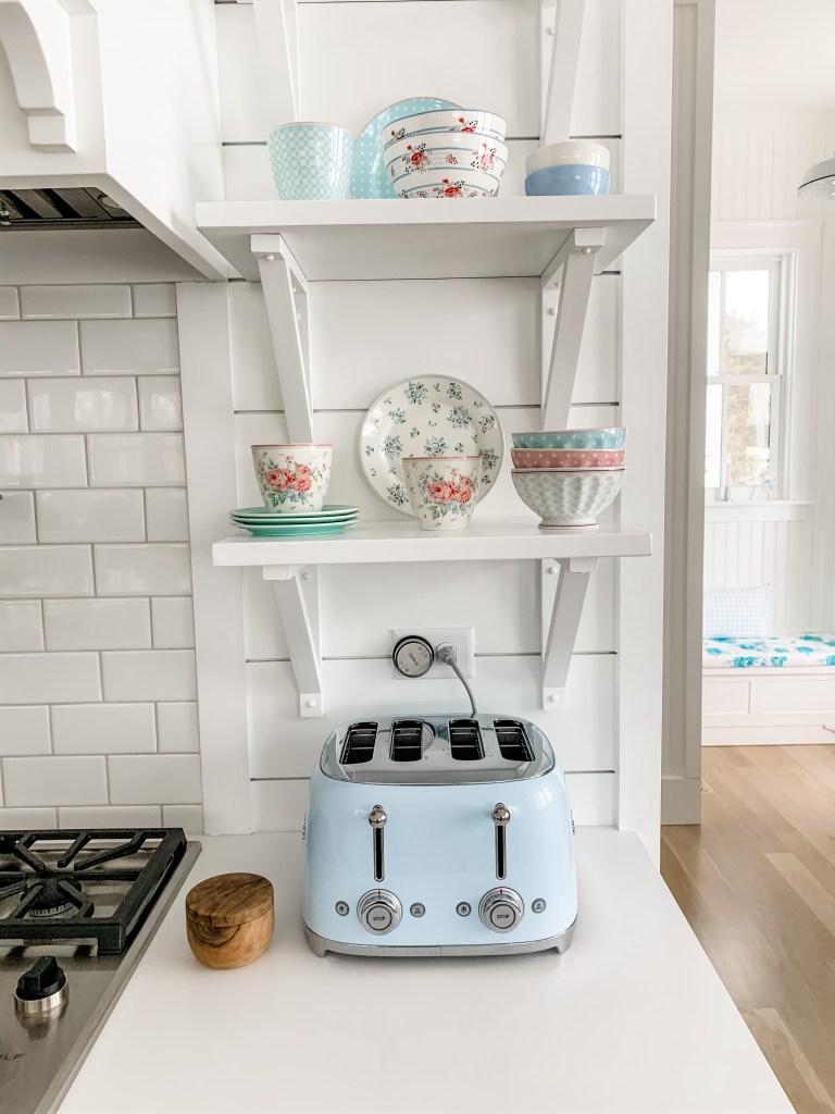 blue smeg toaster